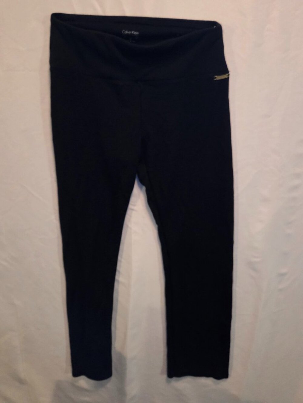 Calvin Klein Performance Leggings — Size M
